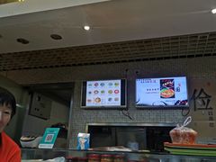 门面-红鼻子桂林米粉(金唐新光界店)