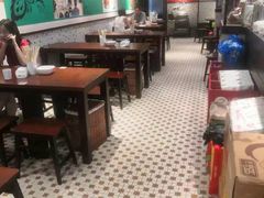 大堂-陈光记烧腊(长寿路店)