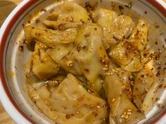 -八二小区抄手(龙湖上城天街店)