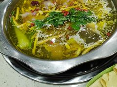 -乙丙丁正宗昭通天麻火腿鸡(总店)