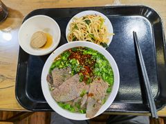 -陇上全荟兰州传统牛肉面(延吉路店)