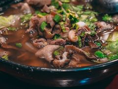 -谢老五跷脚牛肉·非遗传承店