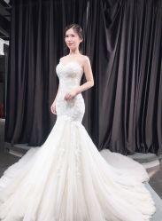 -艾米丽婚纱礼服