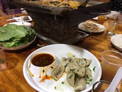 -宏兴烤鱼山庄(宣恩总店)