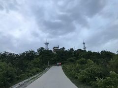 -鬼笑石后山停车场