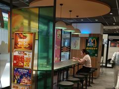 -麦当劳(百联西郊购物中心店)