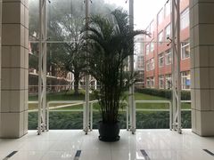 -华东师范大学第二附属中学(张江校区)