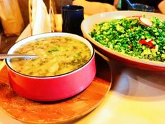 酸菜烩小豆-山石榴·贵州菜(丰盛里店)