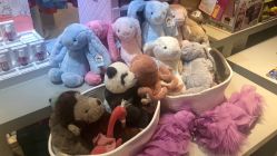 -国际蓝孩BabyInternational(杭州嘉里中心店)