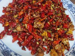 -黄桷树曹家私房菜(江与城店)