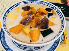 -广信牛奶甜品世家(台东店)
