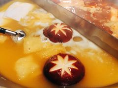 -湊湊火锅·茶憩(杭州湖滨银泰in77店)