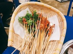 -马路边边串串香形象店(磐石路店)