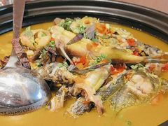 -楚韵小镇·宜昌肥鱼(虹桥国际店)
