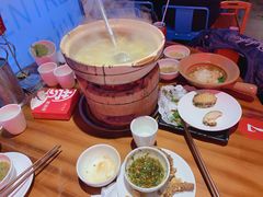 -捞围鲜·港式打边炉(海阳路店)