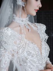 -不晚国际婚纱礼服
