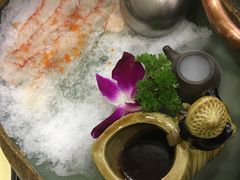 -景明轩•养生酸汤鱼火锅 云贵鲜菌 现舂野果酸汤(王寨小区店)