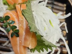 -8PINTS八品脱·日料·烧鸟·精酿小酒馆(莘庄店)