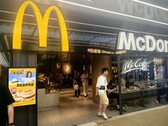 -麦当劳(中山公园龙之梦店)