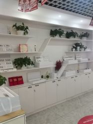 -蕾特恩专业祛痘国际连锁