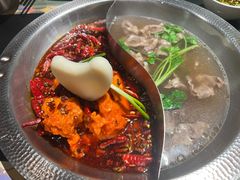 -廖掌柜·重庆鲜货火锅(上海首店)