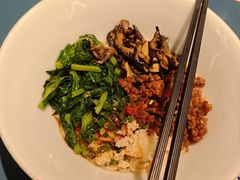 -一坐一忘云南菜(嘉里中心店)