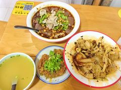 -朱大嘴肥肠血旺(福字街店)