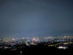 -紫金山山顶公园