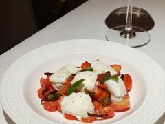 -Mogul Eatery·大亨餐酒馆