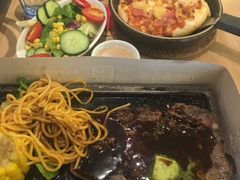 -必胜客(机场路店)