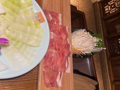 -佬土鹅肠火锅(解放路店)
