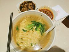 辣肉浇头-东泰祥生煎馆(重庆北路店)