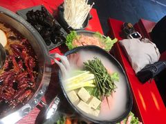 -谭鸭血老火锅(漳州路店)