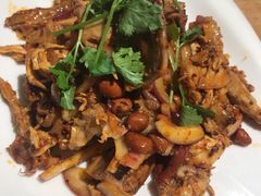 -喝丢一只鞋海鲜烧烤·海肠捞饭(东关街店)