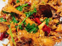 -嗨辣小聚·盘锦河蟹·海鲜烧烤龙虾(盘锦十年好店)
