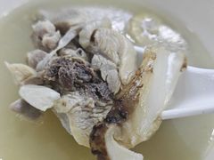-南渝食府.墨脱石锅松茸鸡
