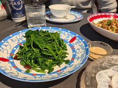 -肆月河豚·新淮扬菜·烤鸭(中关村店)