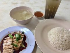 -伍秀泽海南鸡饭茶室