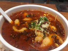 -渝是乎酸菜鱼(龙旗购物中心店)