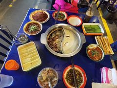 -马路边边串串香(大成路店)