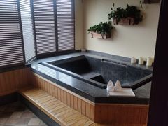 -春晖园度假酒店温泉