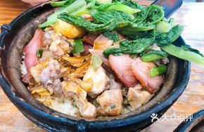 Spicy Fish, Char Siu Pork Ribs and Chicken Rice