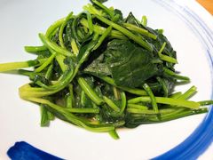 菌菇炒菠菜-和雅集素食(景区店)
