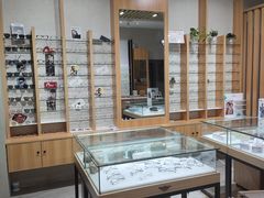 -无界眼镜MaxLess(滨江星光大道店)