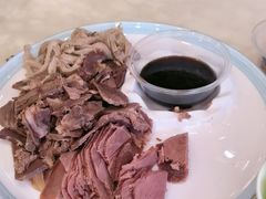 驴肉拼盘-高玛纳驴肉火烧(一世界店)
