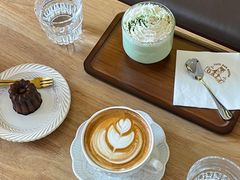 -ZAZA.CAFE.BAR