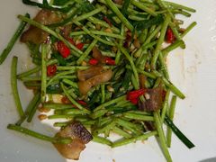 -千百味红餐厅·非遗江西菜(绿地双子塔总店)