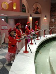 -宝燕水乐园