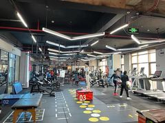 -豪思成DK健身私教连锁(凯乐国际店)