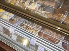 面包甜点陈列柜-VENCHI 闻绮(北京国贸商城店)